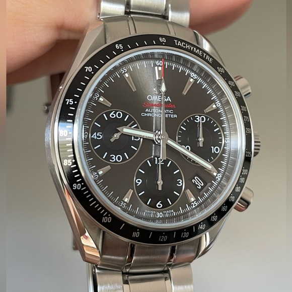 ✨Men’s Omega Speedmaster
DATE / DAY‑DATE AUTOMATIC
CHRONOGRAPH 40 MM - Picture 3 of 16